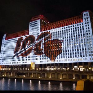 Meet your Posher, Vince